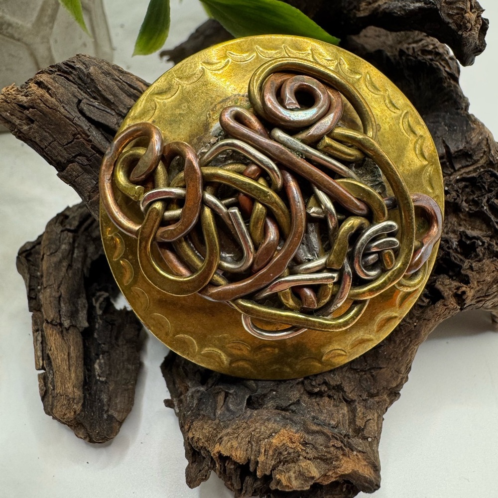Vintage mixed metal abstract brooch, EUC.